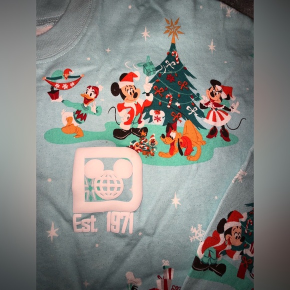 WALT DISNEY WORLD 2023 Aqua Blue Glitter Christmas Holiday Spirit Jersey Size XL - Picture 7 of 10